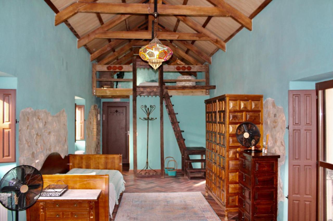 Room In Villa - Beautiful Accommodation At The Heart Of Andalusia Puente Genil Exterior foto